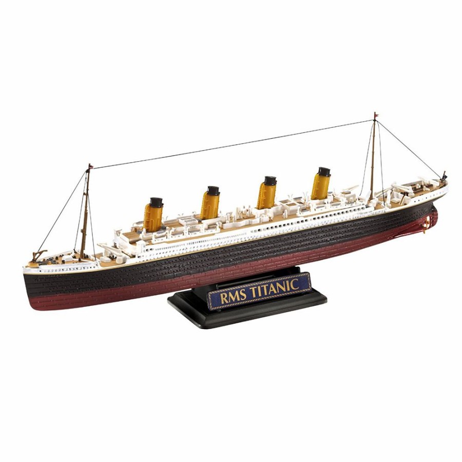 Plastic Ship Models * | Revell 1/600 Rms Titanic 05498 Plastic Model Kit