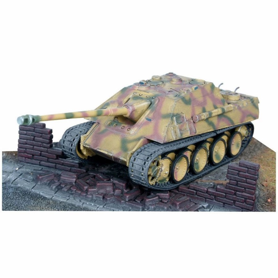 Plastic Military Land Kits * | Revell 1/76 Sd.Kfz. 173 Jagdpanther 03232 Plastic Model Kit