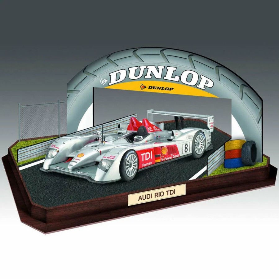 Plastic Civilian Vehicles * | Revell 1/24 Gift Set Audi R10 Tdi + 3D Puzzle (Lemans Racetrack)