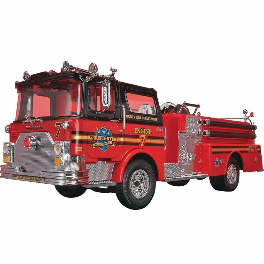 Plastic Civilian Vehicles * | Revell 1/32 Max Mack Fire Pumper 11225 Plastic Model Kit