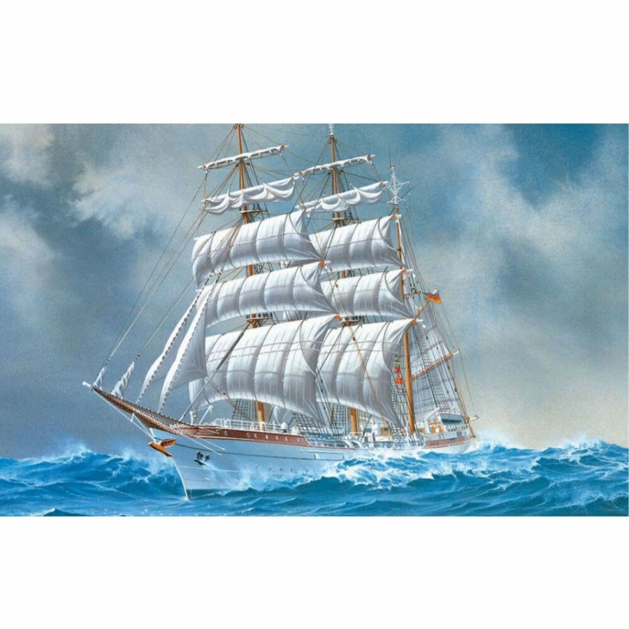 Plastic Ship Models * | Revell 1/350 Model Set Gorch Fock Plastic Model Kit [65432]