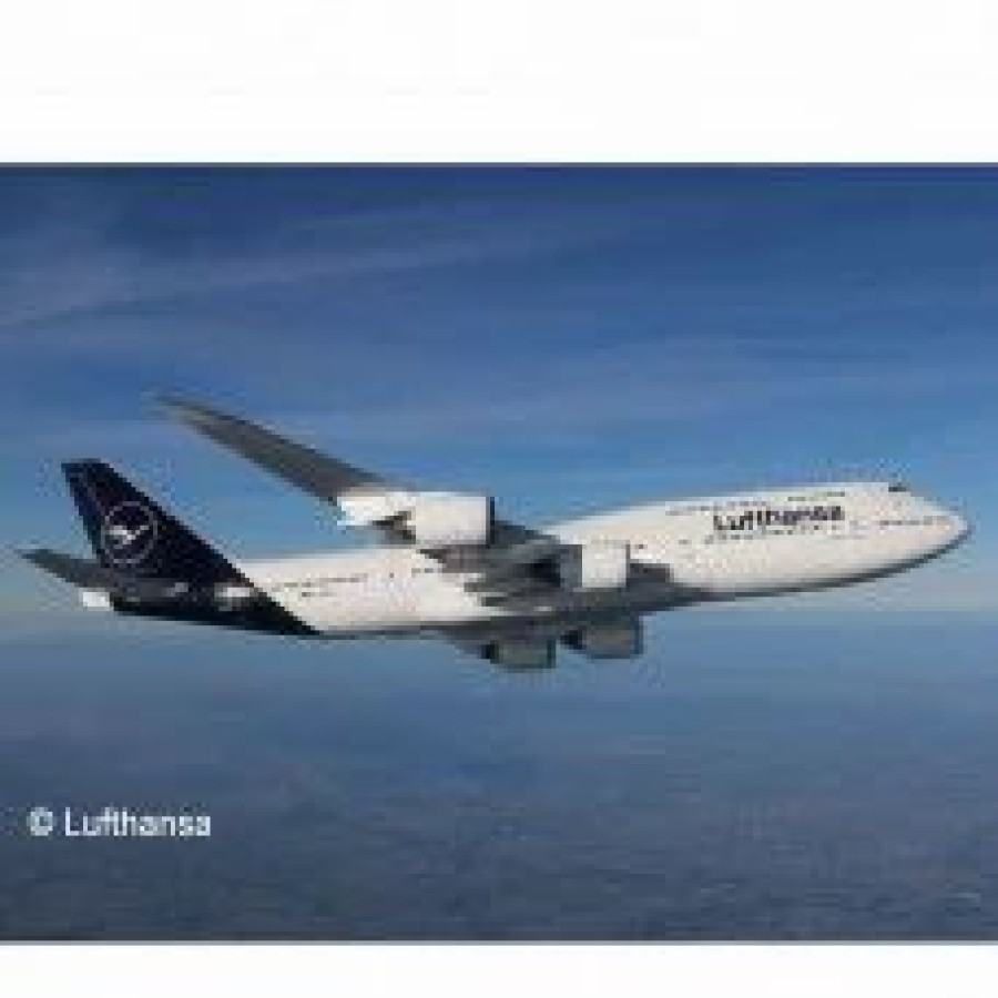 Plastic Aircraft Models * | Revell 1/144 Boeing 747-8 Lufthansa New Livery 03891 Plastic Model Kit