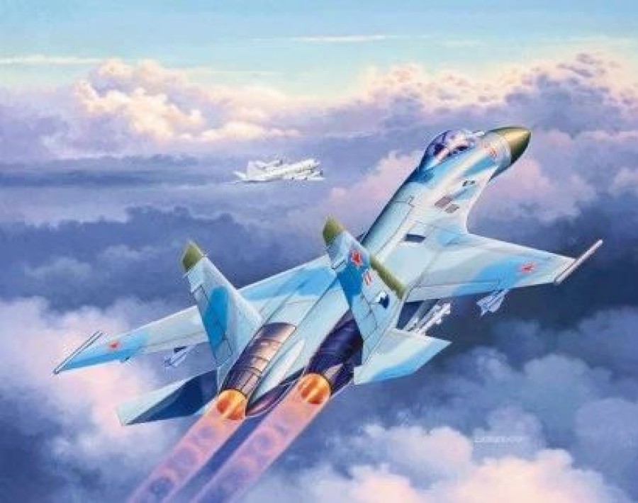 Plastic Aircraft Models * | Revell 1/144 Su-27 Flanker Plastic Model Kit 03948