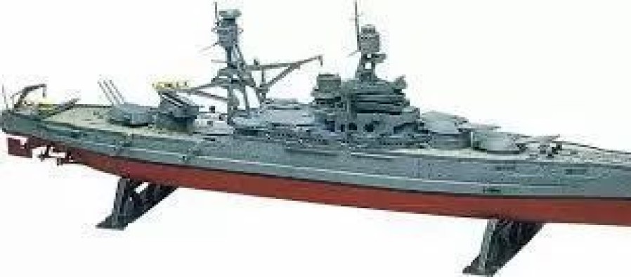 Plastic Ship Models * | Revell 1/426 Uss Arizona Battleship 10302 Plastic Model Kit