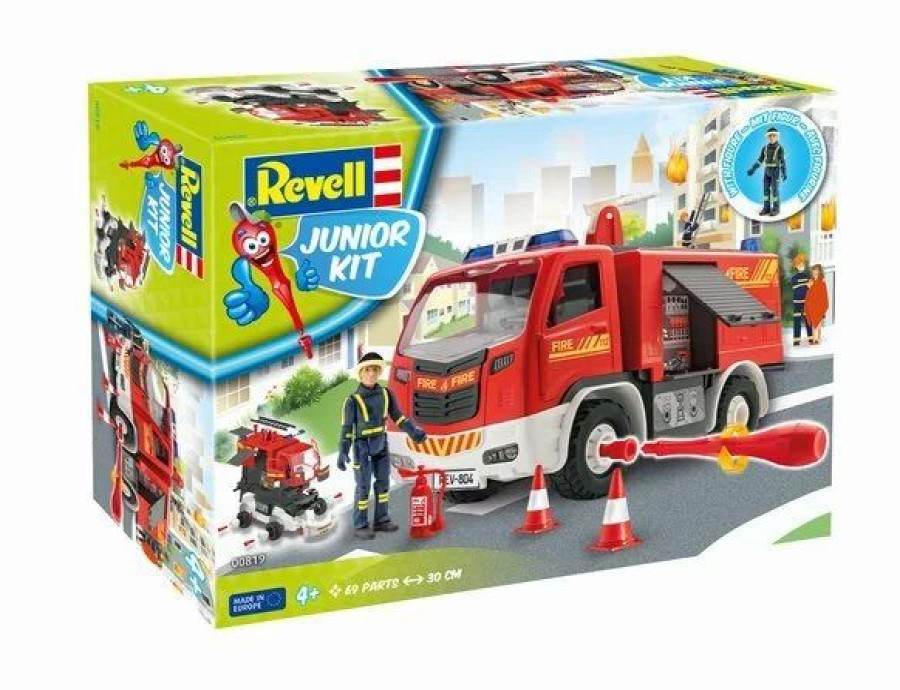 Plastic Civilian Vehicles * | Revell 1/20 Fire Truck 804 Plastic Model Kit