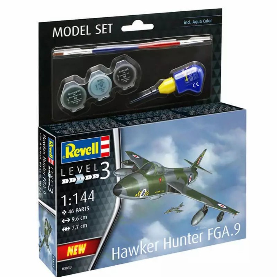 Plastic Aircraft Models * | Revell 1/144 Hawker Hunter Fga.9 Plastic Model Kit 63833