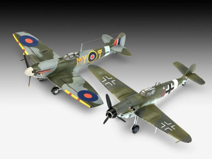 Plastic Aircraft Models * | Revell 1/72 Combat Set Bf109G-10 & Spitfire Mk.V